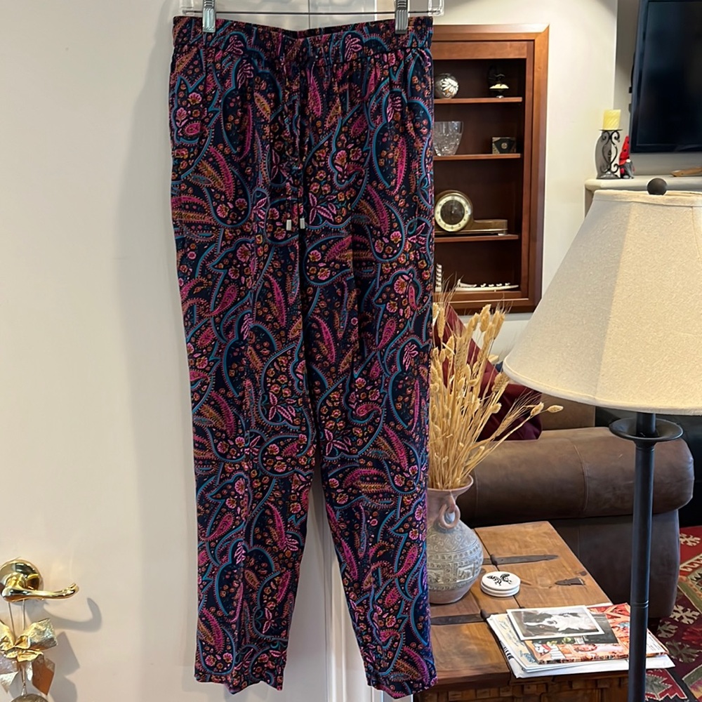 Tommy Bahama draw string petite XS pants.